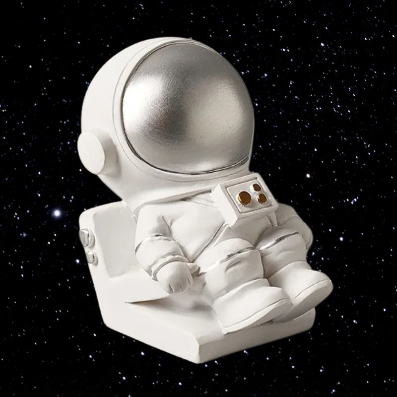 Astronaute figurine