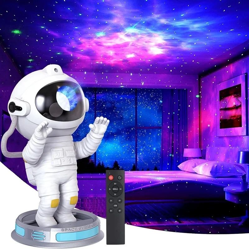 Astronaute projecteur debout