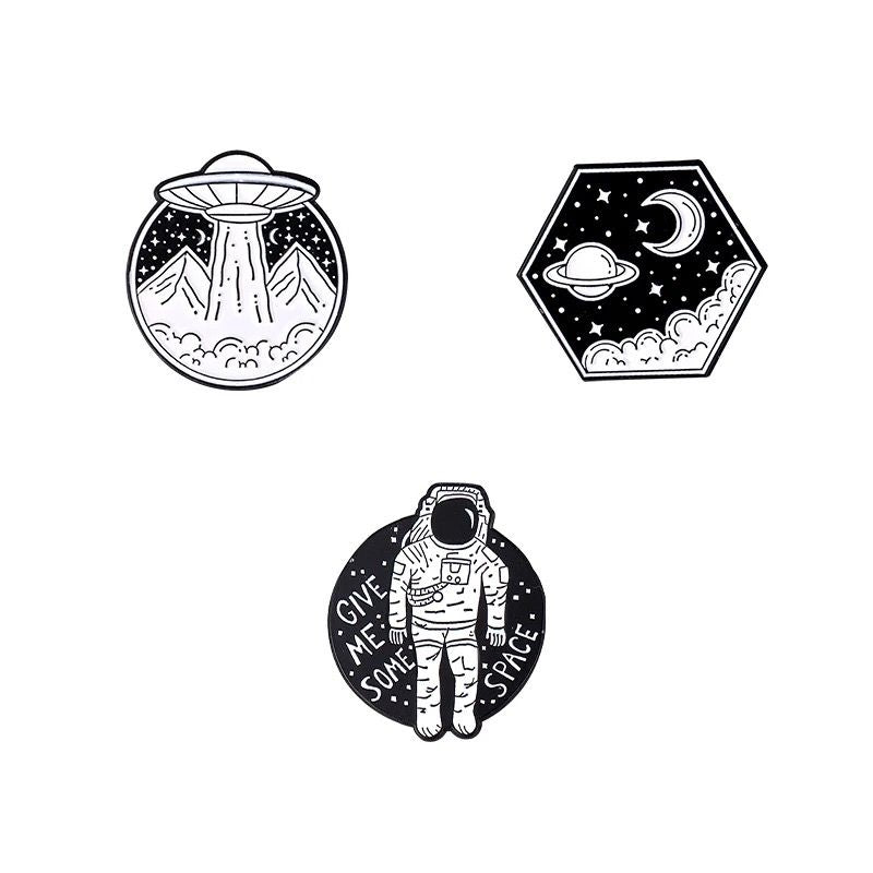 Pin's Espace Noir et Blanc
