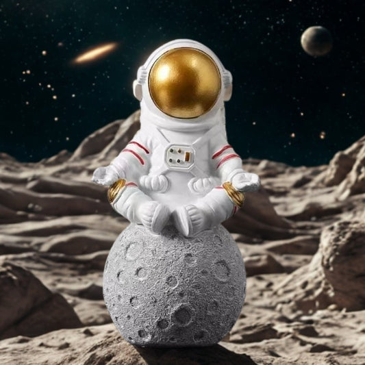 Karakterbeeldje: Astronaut in meditatie